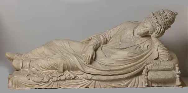 Deksel van sarcosfaag; onderdeel grafmonument van Paus Adrianus VI, beeldhouwcollectie Rijksmuseum. Afbeelding: PICRYL - Public Domain