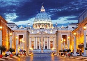 De Sint-Pietersbasiliek in Vaticaanstad. (foto: TTstudio / Shutterstock)
